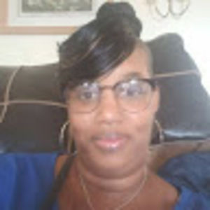 Meet your Posher, Latitia